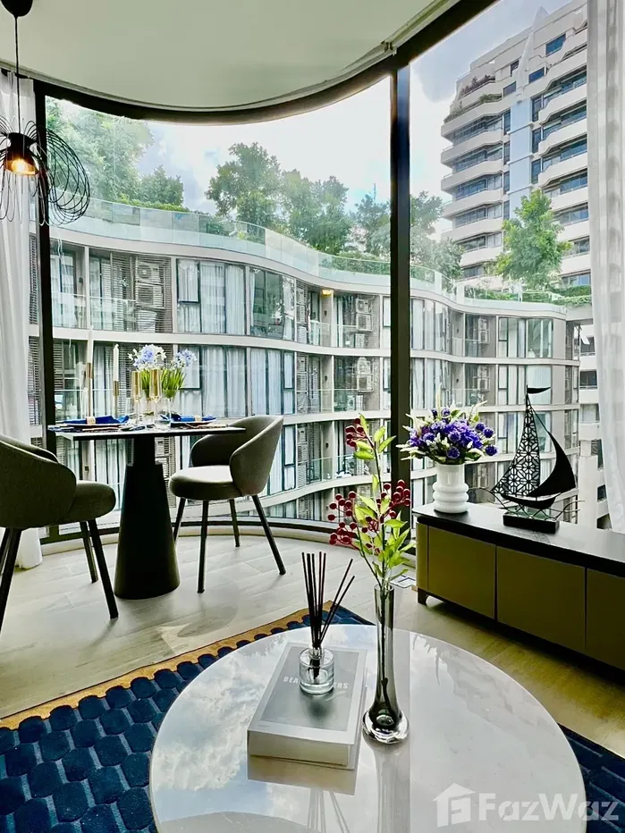 picture Fynn Asoke 6069132 - 9/19