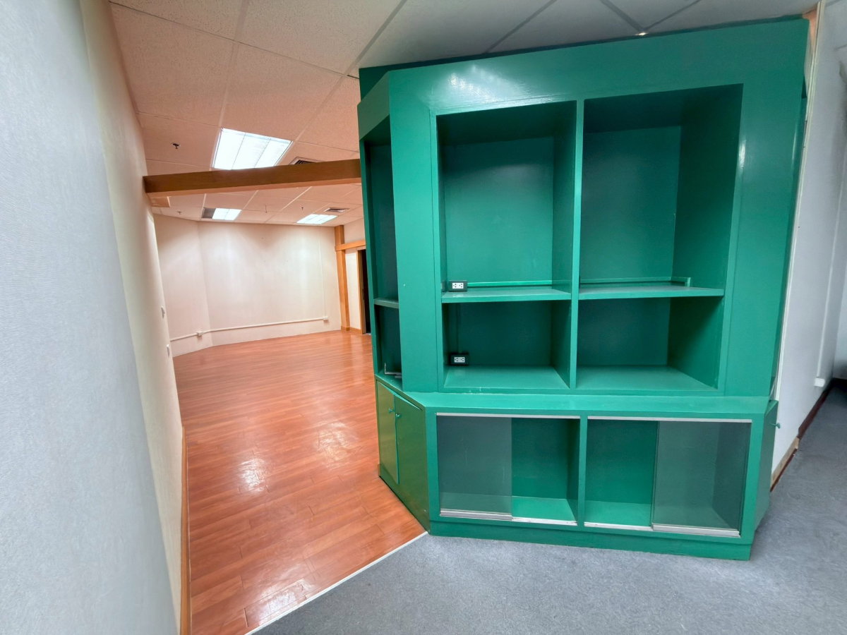 รูป [เช่า] ออฟฟิศทำเลศักยภาพสูง โซนบางนา เชื่อมต่อศูนย์การค้าโดยตรง ติด Central Bangna - รูปที่ 25/29