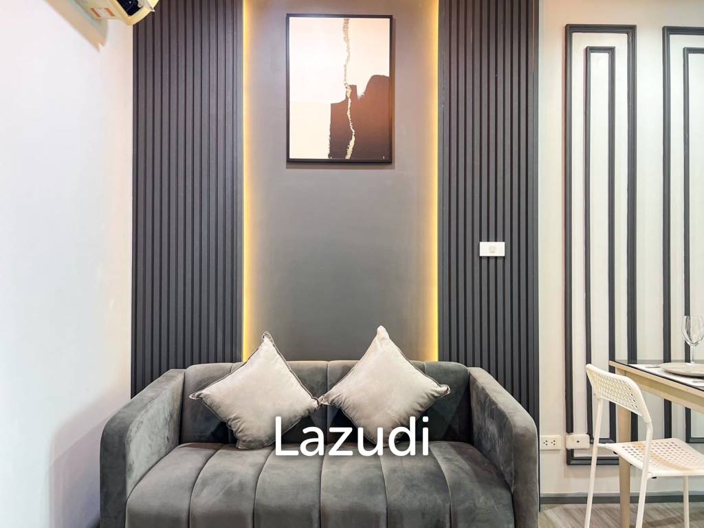 Renovated 1 Bedroom 33 SQ.M At The Base Height - image 2