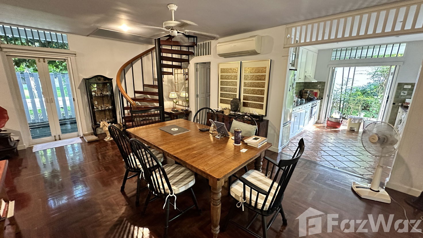 picture 4 Bedroom Luxury Oriental Beachfront Property for Sale 1908980 - 26/43