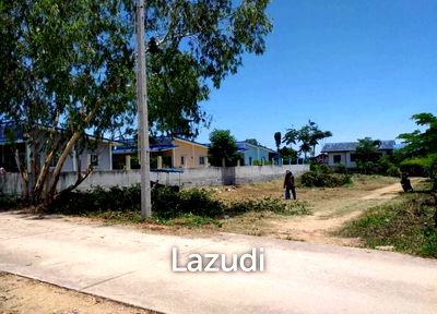 ที่ดิน คิงเพาเวอร์ พัทยา คอมเพล็กซ์  : ขายที่ดินเปล่า 800 ตร.ม. ทำเลชานเมืองหนองปรือ บางละมุง