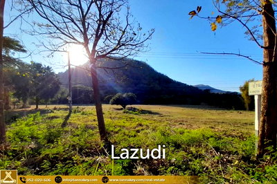 Land for sale Chiang Mai : Land for sale next to the Cave at Mae On, Chiang Mai.