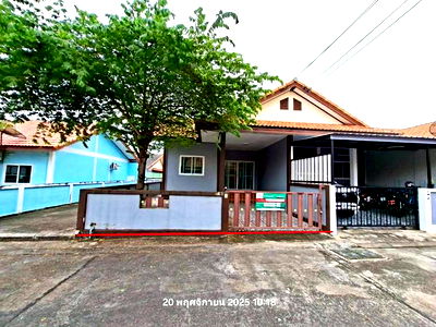 ทาวน์โฮม ปลวกแดง ระยอง : ทาวน์เฮ้าส์ สำหรับขาย แผ่นดินทอง ลิฟวิ่งโฮม มาบยางพร ปลวกแดง ระยอง