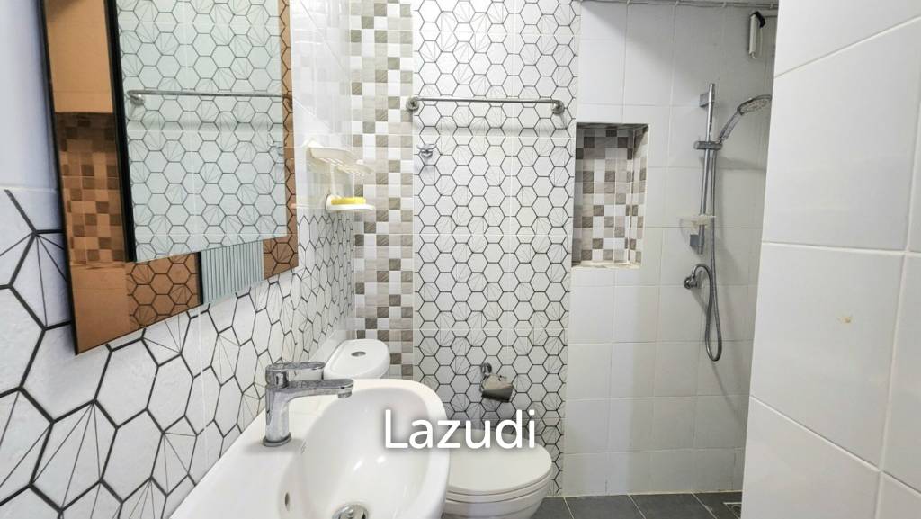 รูป ขายทาวน์เฮ้าส์ 2 ห้องนอน ในโครงการโกลเด้น วิลเลจ บ้านดู่ - รูปที่ 10/25