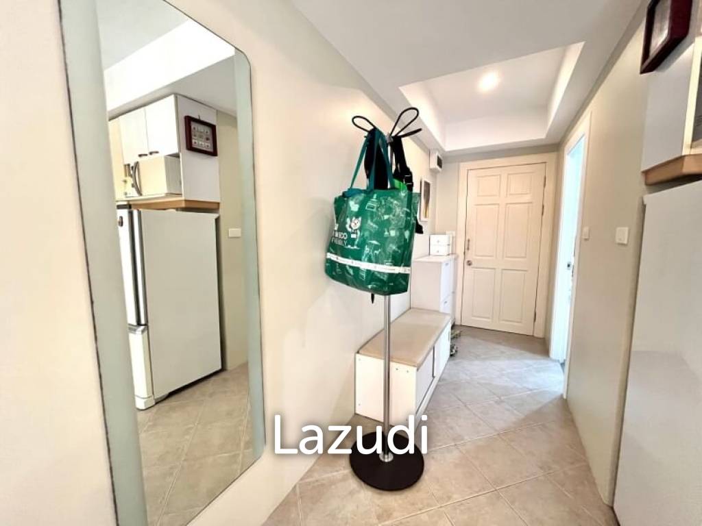 picture 1 Bed 1 Bath 55 SQ.M Condo in Jomtien Beach - 10/13