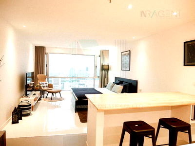 Condos for rent : For Rent Condo SUKHUMVIT SUITE Building 1, Floor 40,Studio, Room size 40 sqm