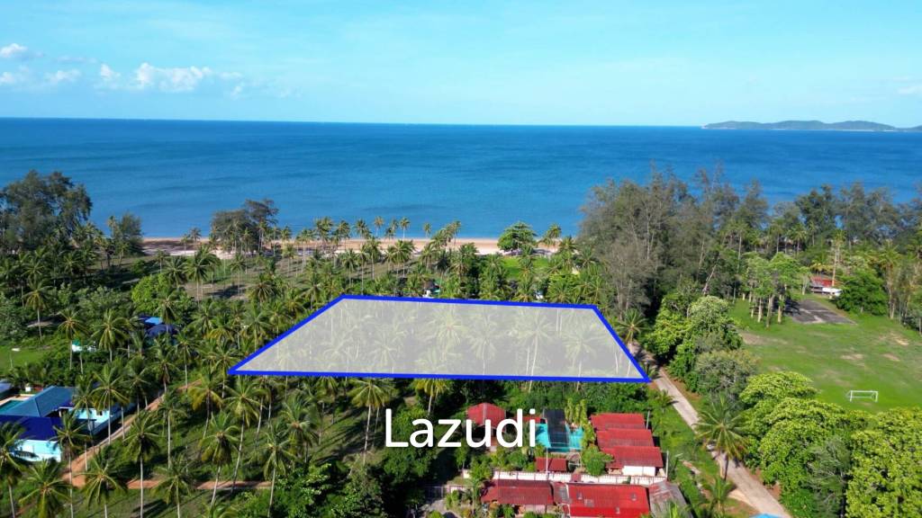 picture Land for Sale near the Beach at Bangsaphan Noi - 1/5