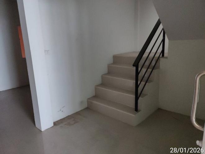 รูป ทาวน์เฮ้าส์ สำหรับขาย - ดีลัง พัฒนานิคม ลพบุรี - รูปที่ 6/24