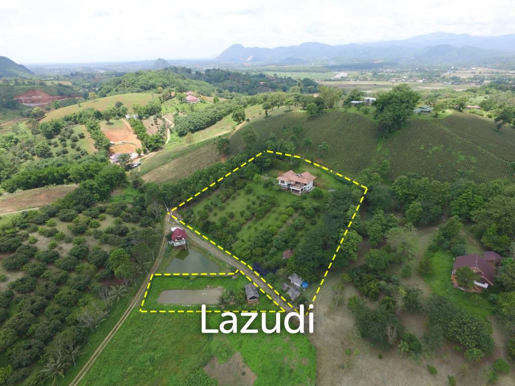 picture 2 Bedrooms House on a Hillside with Mountain views. - 3/23