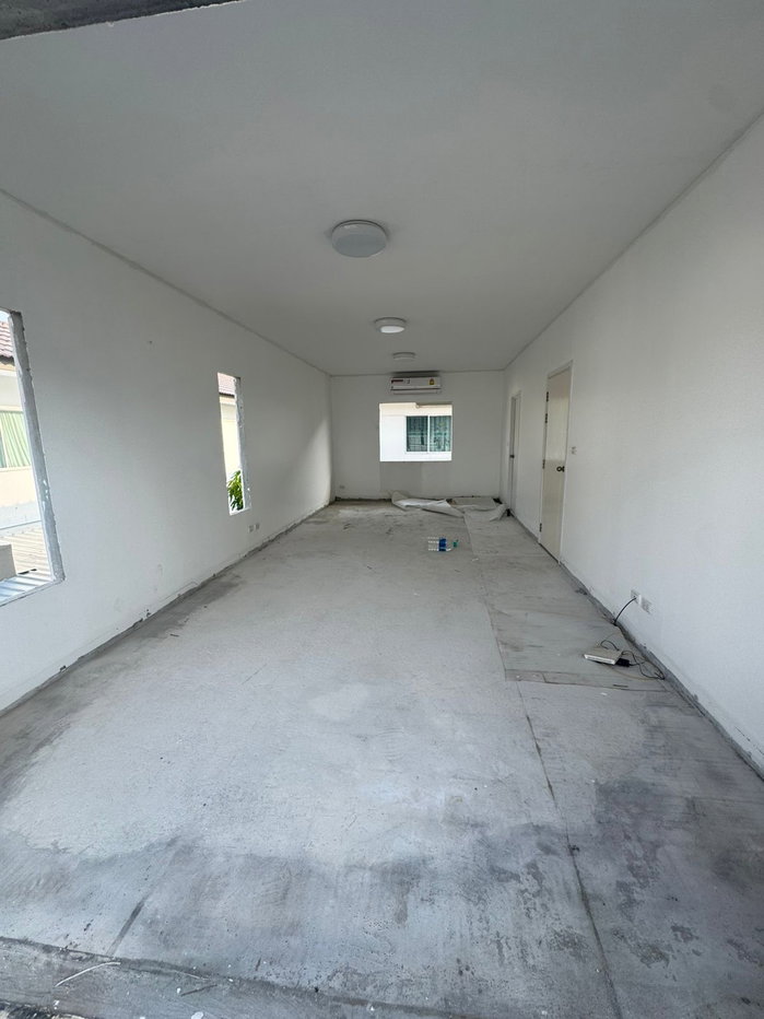 picture House 3 Bedroom 4 Bathroom for Sale in Chaiyapruek Pattaya - 6/13
