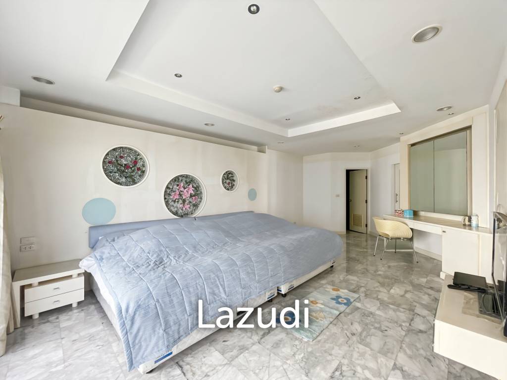 รูป Palm Pavillion: Beachfront Sea Views Condo - รูปที่ 27/43