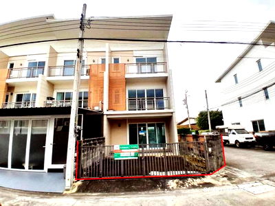 Townhouses for sale Bangkok : TOWN HOUSE for sale  Tha Rang Bang Khen Bangkok
