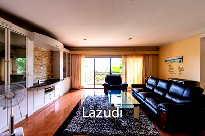 Condos for sale : PALM HILLS CONDO : 3 Bed Nice views condo in the Golf Course