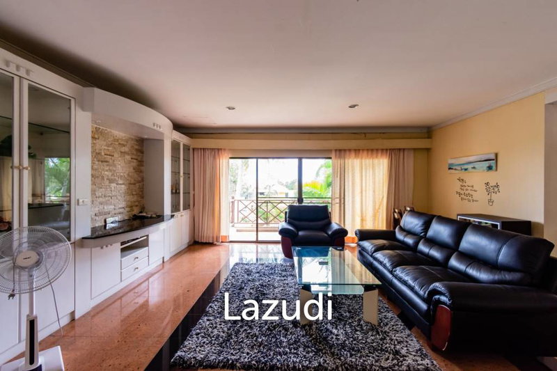 Condos for sale : PALM HILLS CONDO : 3 Bed Nice views condo in the Golf Course