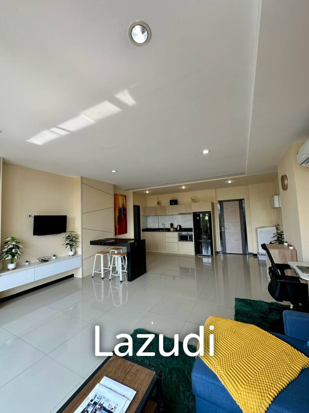 Foreign Freehold 2-Bedroom Condo for Sale near Nai Harn Beach - image 6