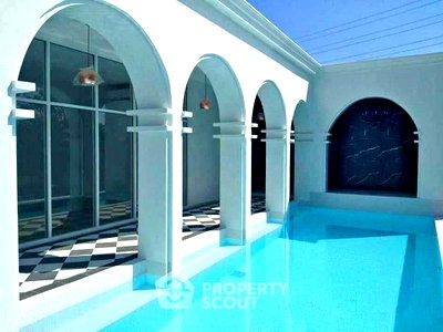 Condos for rent 700 Year Sports Arena Chiang Mai : 2-BR Condo at The Canale By Mobius in San Sai Noi (ID 2545776)