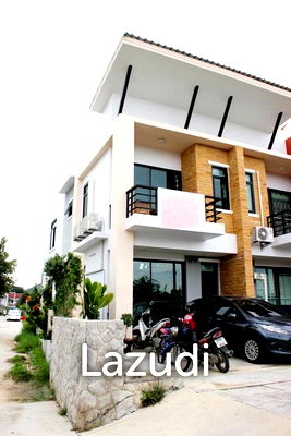 ทาวน์โฮม หัวหิน ประจวบคีรีขันธ์ : Nice Townhouse 2 Storey near town