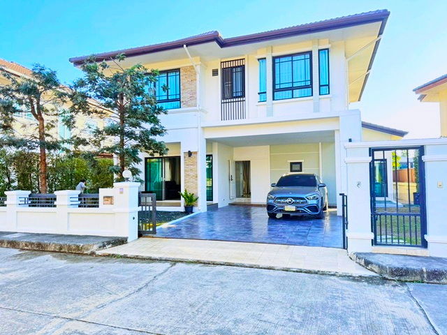 รูป ถ.วงเเหวนรอบกลาง บิ๊กซี เชียงใหม่ ดอนจั่น 800ม. ท่าศาลา พรอมเมนาดา เชียงใหม่ 800 ม. 3-4นอน 4 น้ำ บ้านเดี่ยว 2 ชั้น 55 ตร.ว. 220 ตร.ม. - รูปที่ 1/8