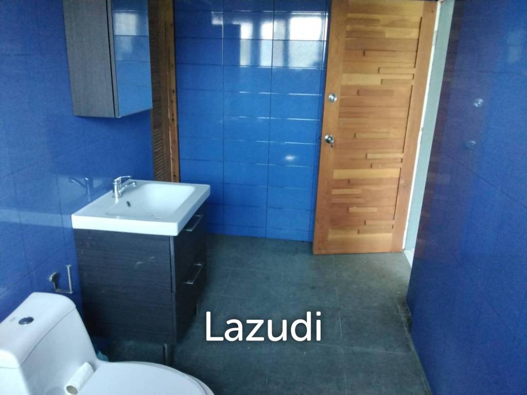 รูป 2 Storey house at Samroiyot with 2 Rai land - รูปที่ 13/20