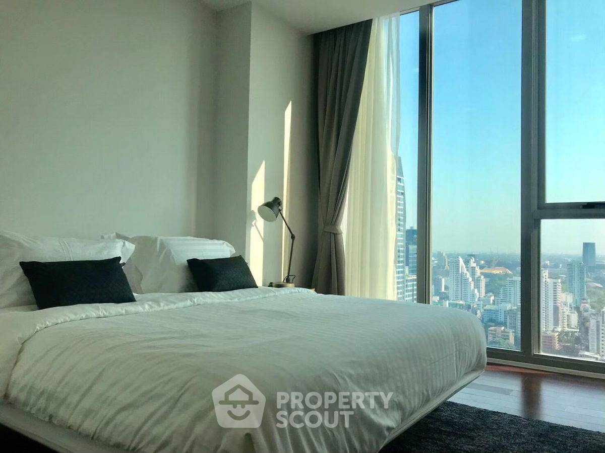 รูป คอนโด 3 ห้องนอน 87 ตร.ม. ชั้นสูง 32 ที่ ไฮด์ สุขุมวิท 11 ใกล้ BTS นานา 300 ม. (ID 2682158) - รูปที่ 17/42