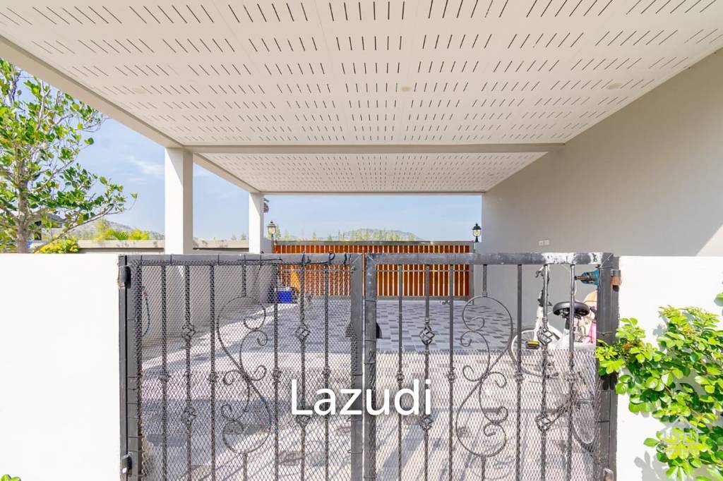 รูป Gorgeous 5 or 6 Bed Pool Villa for Sale - รูปที่ 44/59