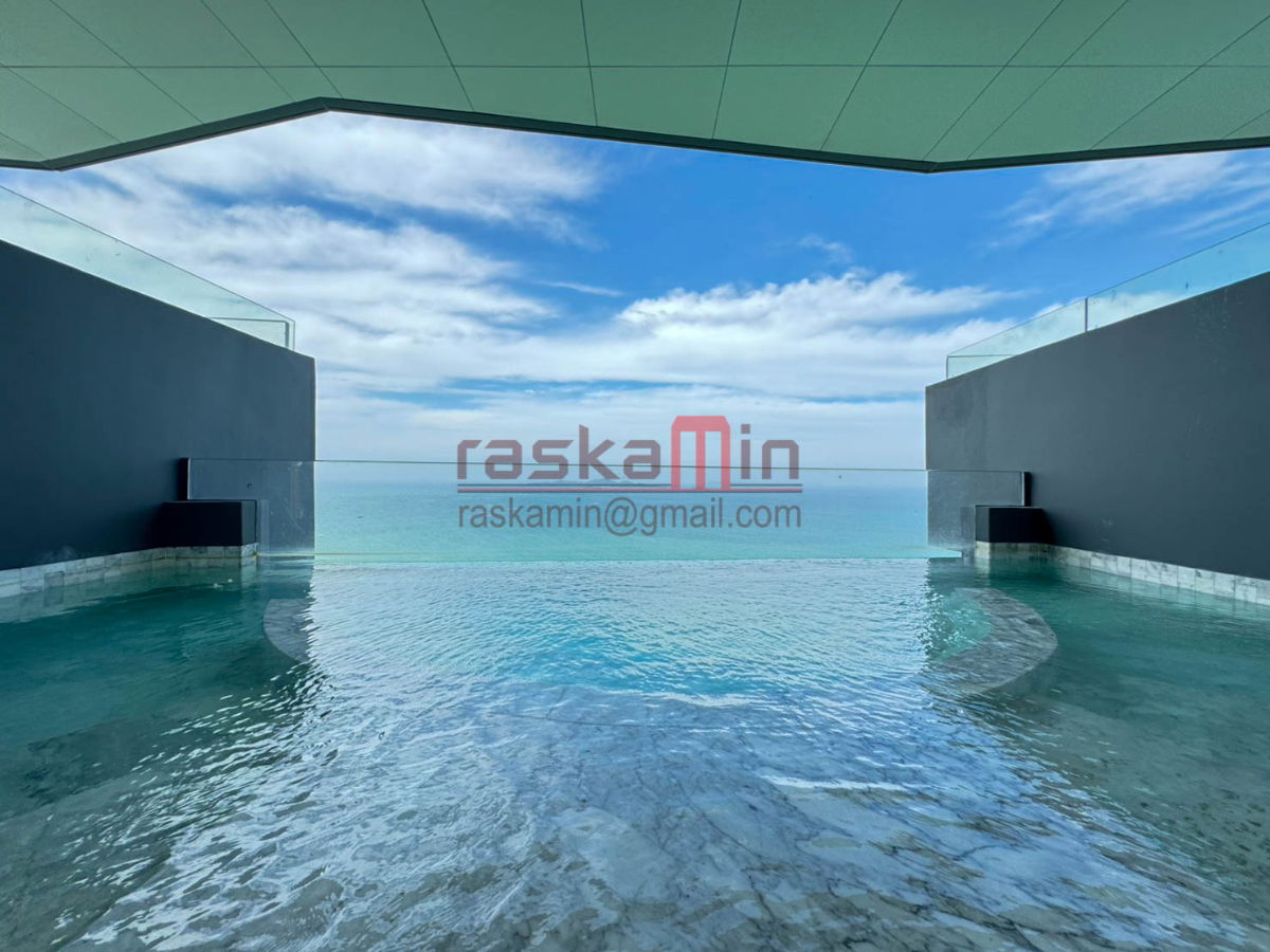 picture  High-Floor 2 Bedrooms Unit at AROM Wongamat - 22/25