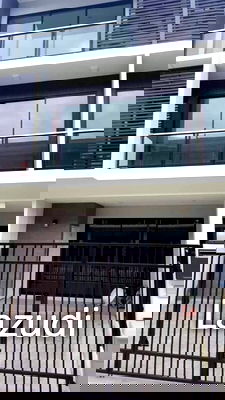 ทาวน์โฮม เชียงใหม่ : ขายทาวน์โฮม 3ชั้น ในโครงการศุภลัย พรีโม่ มหิดล