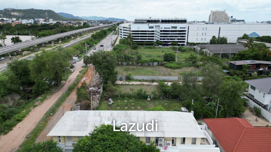 picture Vintage 3 Bed House in Good Location - 60/61