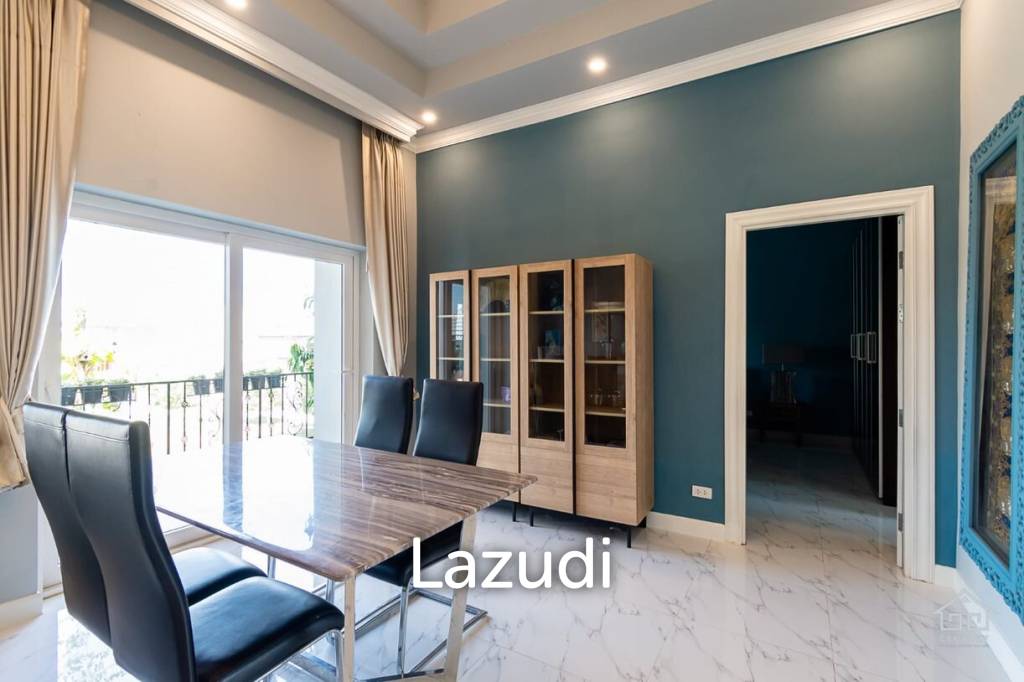 รูป Gorgeous 5 or 6 Bed Pool Villa for Sale - รูปที่ 36/59