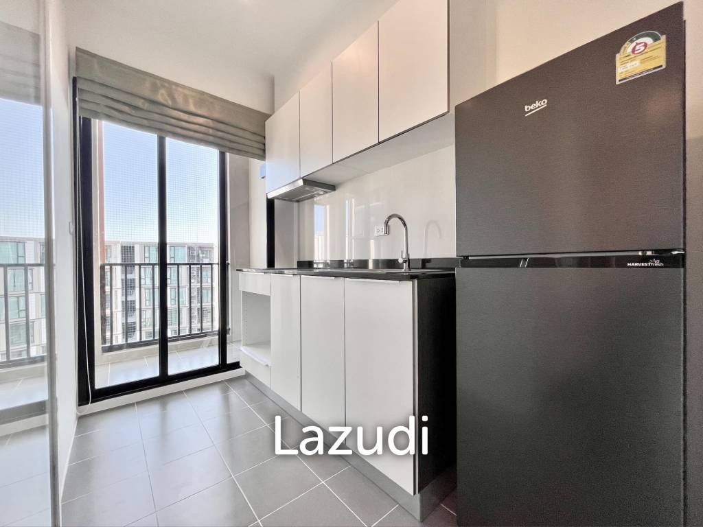 Pool View 1 Bed 1 Bath 34.5 SQ.M. The Base Uptown Condo For Sale - image 5