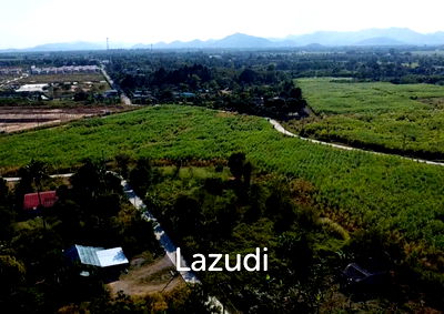 ที่ดิน หินเหล็กไฟ ประจวบคีรีขันธ์ : ที่ดิน 0-2-0 ไร่ล้อมรอบด้วยธรรมชาติในหินเหล็กไฟ หัวหิน