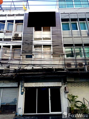 เช่าทาวน์โฮม กรุงเทพมหานคร : ทาวน์เฮ้าส์ให้เช่า 2 ห้องนอน ใน คลองตันเหนือ, กรุงเทพมหานคร 655596