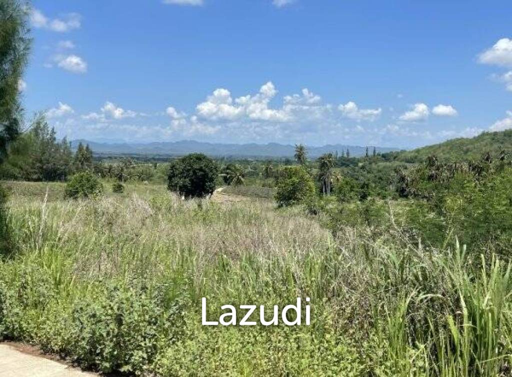 รูป Beautiful elevated land of 15 Rai with great views near Banyan Golf Club. - รูปที่ 4/26