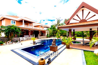 บ้านเดี่ยว ประจวบคีรีขันธ์ : Luxury 5 Bed Pool Villa at Khao Tao