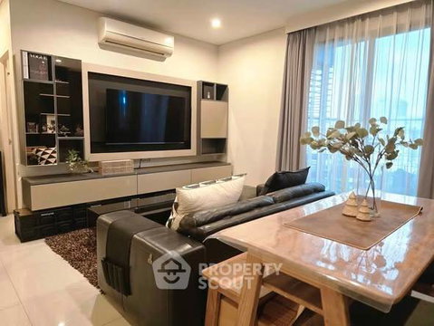คอนโด 2-ห้องนอน ที่ วิลล่า อโศก ใกล้ MRT เพชรบุรี (ID 2680189)
