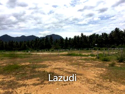 Land for sale Hua Hin Bus Station : Land for Sale in Dolphin Bay