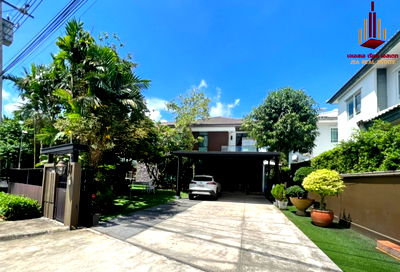 Houses for rent : ✨ For Rent: Mantana Rama 9 - Srinakarin ✨    💰 Only 160,000 THB/month