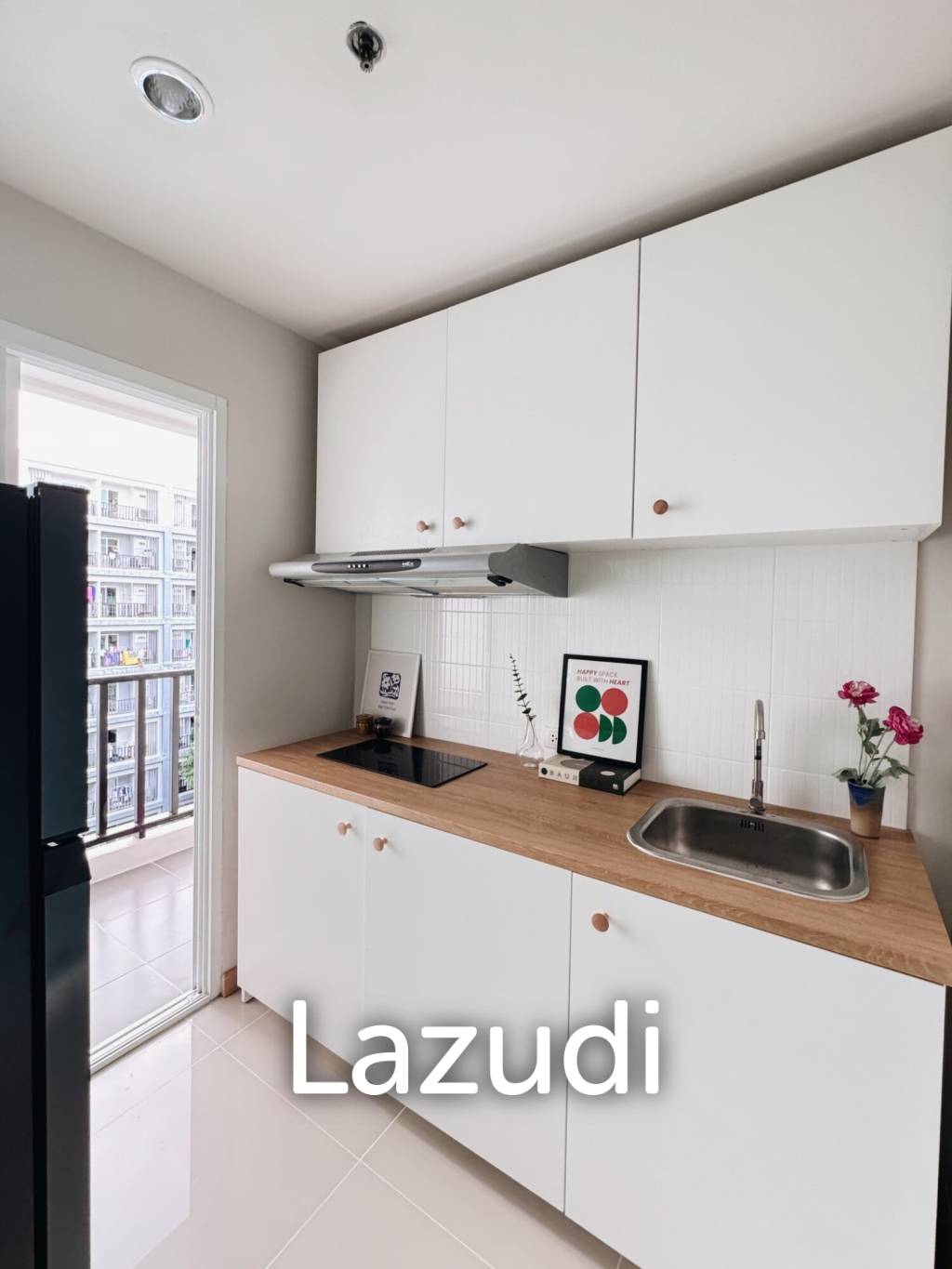 Renovated 1 Bedroom 32 SQ.M The View Condo For Sale - image 4