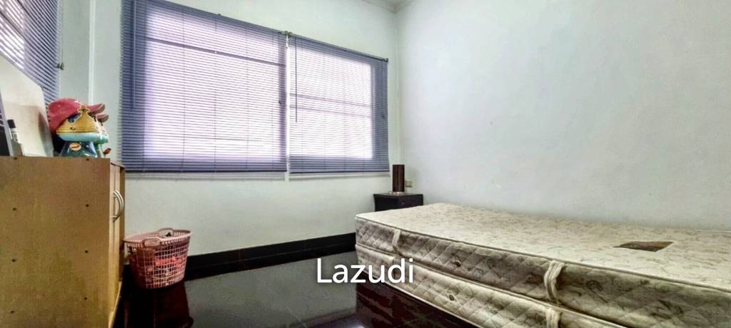 picture 3 Beds 2 Baths 220 SQ.M. House In East Pattaya - 12/20