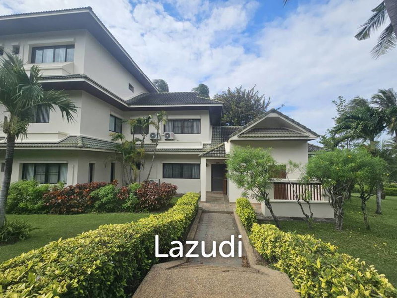 Condos for sale : PALM HILLS CONDO : 2 Bed condo ground floor on the golf course