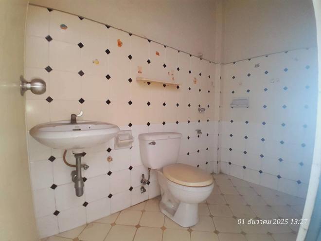 รูป อาคารพาณิชย์ สำหรับขาย รุ่งกิจวิลล่า 9 คลองสามประเวศ เขตลาดกระบัง กรุงเทพมหานคร - รูปที่ 11/32