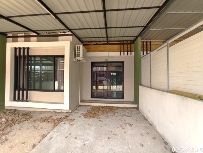 picture TOWN HOUSE for sale  Pluak Daeng Pluak Daeng Rayong - 4/28