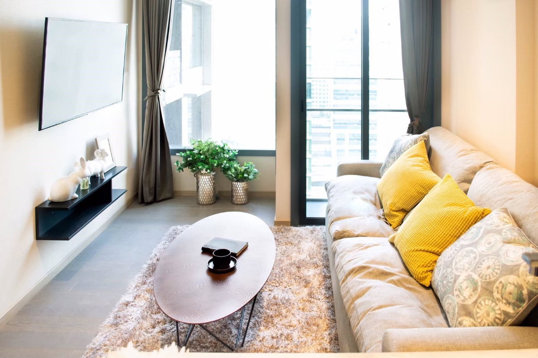 🔥 Hot Deal in Asoke CBD! Best Offer | High-Floor 1BR The Esse Asoke [U34828]