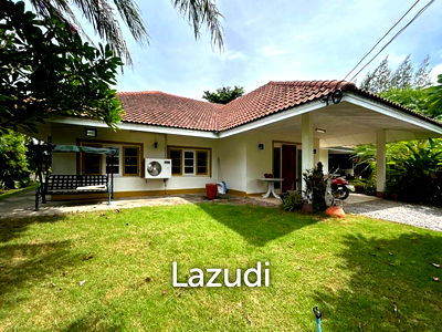 บ้านเดี่ยว ม.นานาชาติแสตมฟอร์ด หัวหิน : Serene Farm Life in Cha Am : 4-Bedroom Home on 2 Rai