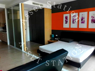 Condos for rent : Book now‼️ Noble Remix: Spacious and well-proportioned rooms, fully furnished, right next to BTS Thonglor 💎