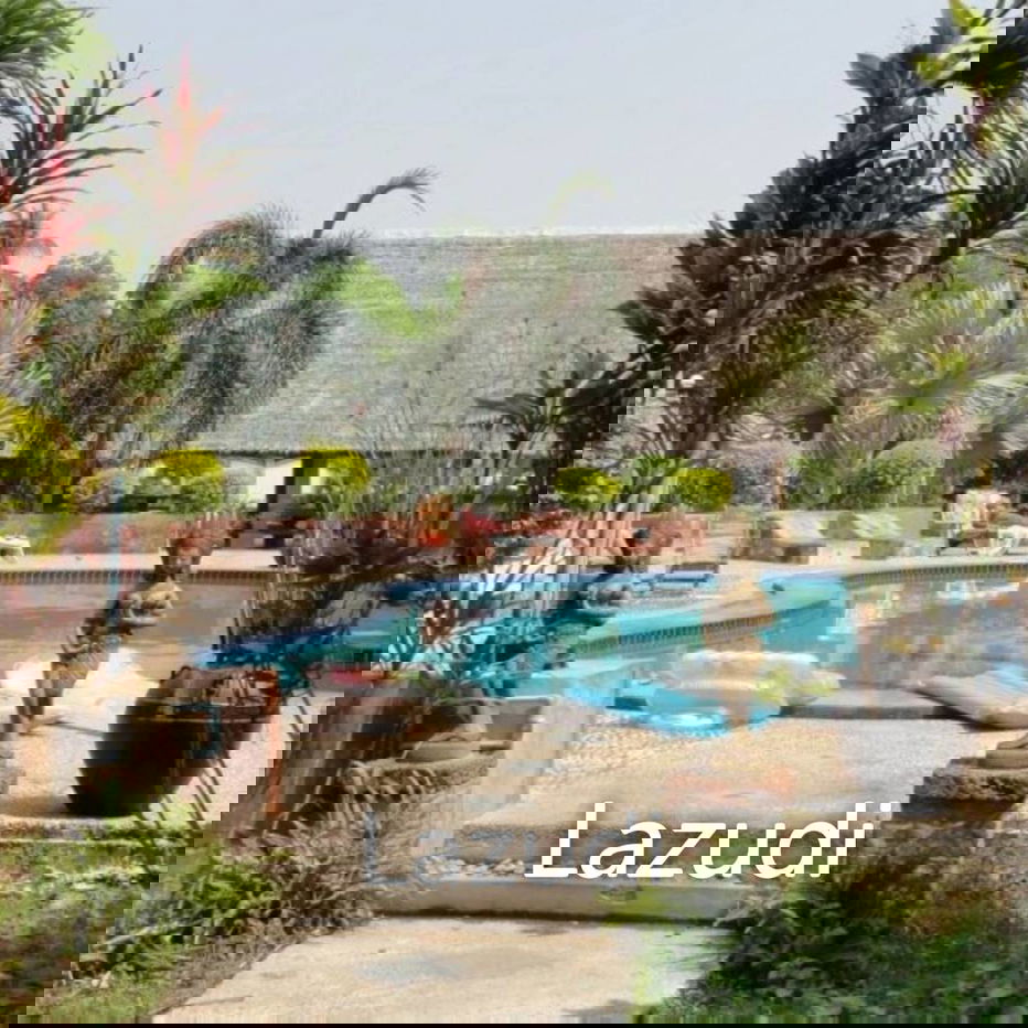 รูป บ้านสบายสไตล์: บ้านสองชั้น 2 ห้องนอน พร้อมสระว่ายน้ำส่วนกลาง - รูปที่ 5/17