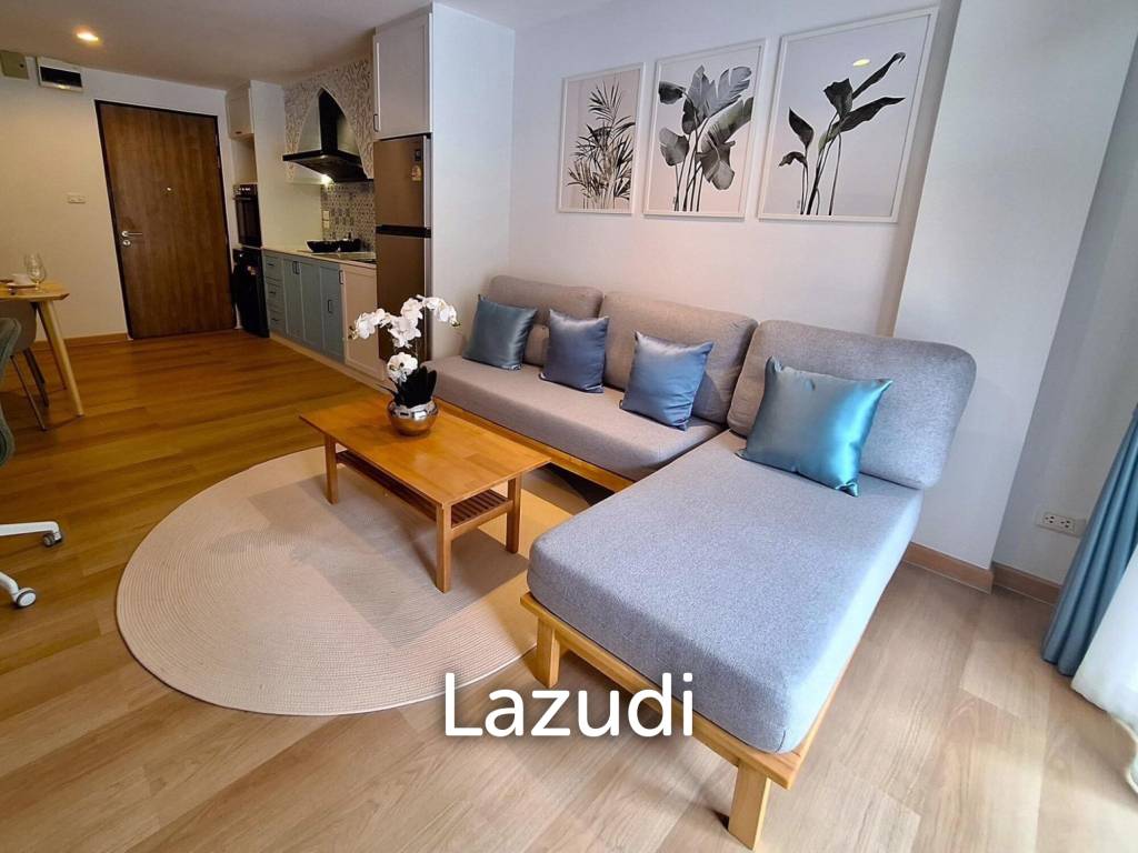 รูป คอนโด 45 ตร.ม. ชั้น 1 ใจกลางหัวหิน ห้องแต่งครบสวยทันสมัย - รูปที่ 2/8