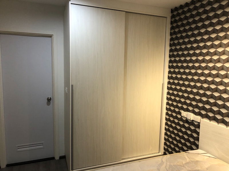 รูป ขายห้องสภาพดี ราคาถูก ทำเลทอง ราคาถูก ใกล้ ARL และ MRT สายสีเหลือง สถานีหัวหมาก และม.แสตมฟอร์ด @ บลิซ คอนโดมิเนียม พระราม 9-หัวหมาก - รูปที่ 2/9