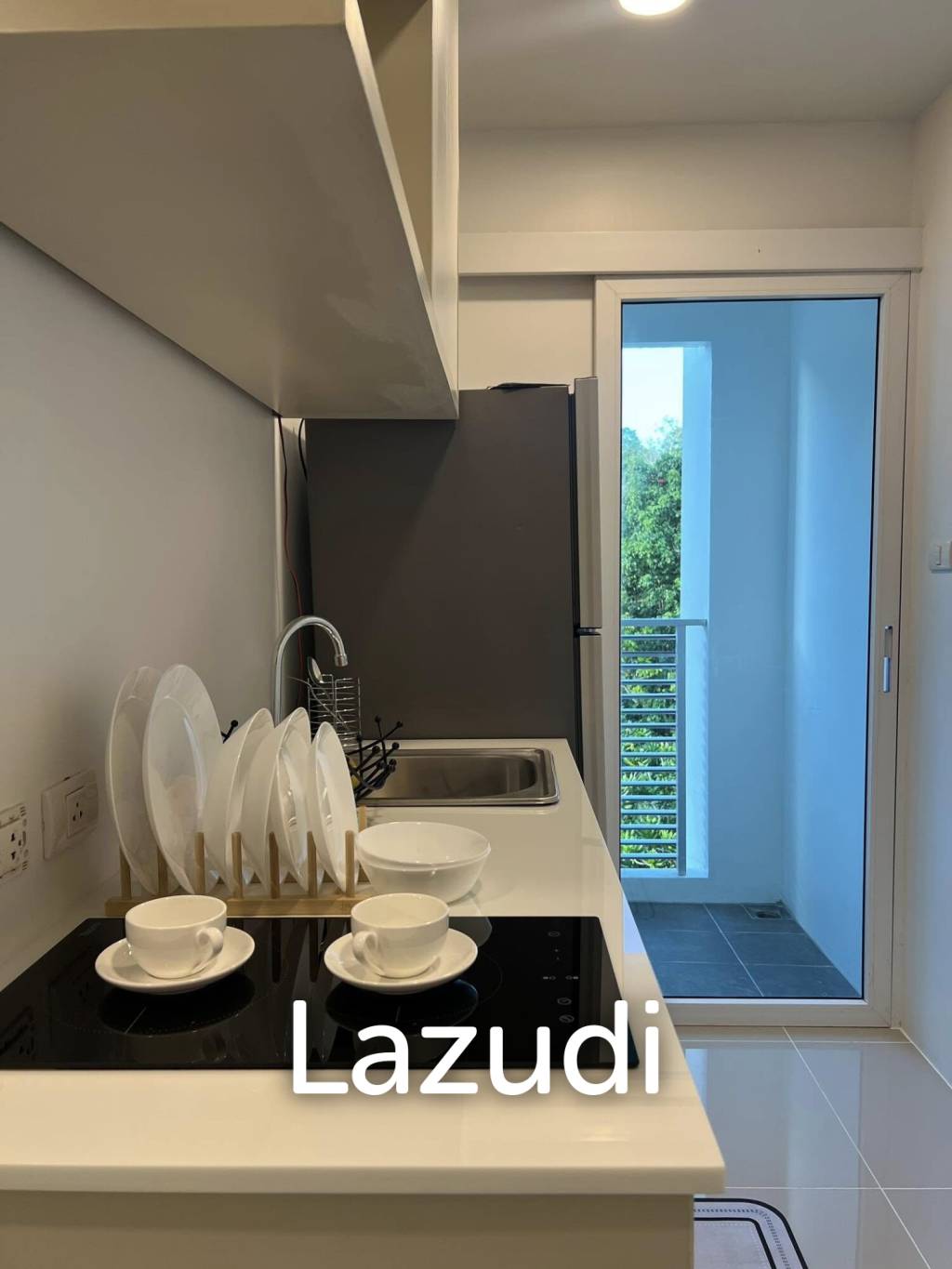 1 Bedroom 44 SQ.M The Royal Place Condo For Sale - image 4
