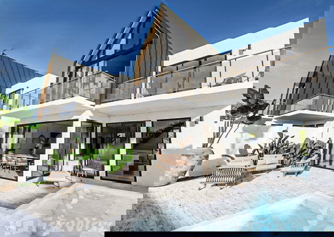 ขาย ทาวน์เฮ้าส์ 4 ห้องนอน ในโครงการ อารยา เรสซิเดนซ์ 5687508